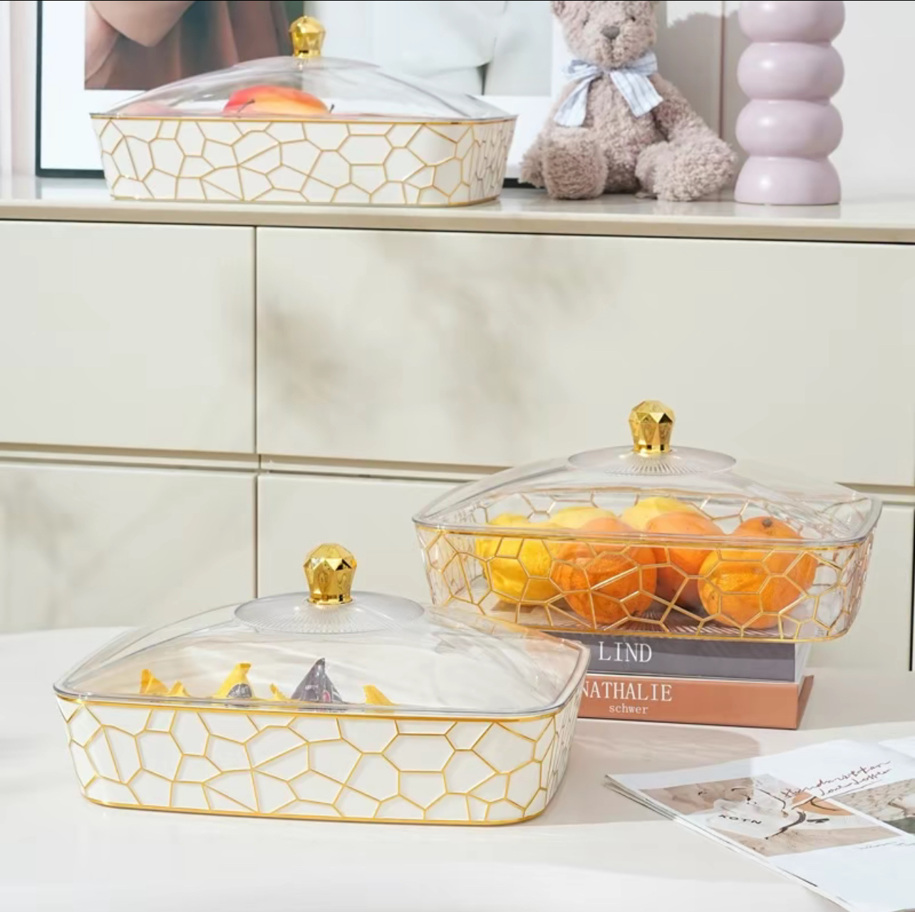 Plastic Golden Dome and Gold Edge Transparent Fruit Plate - Image 4